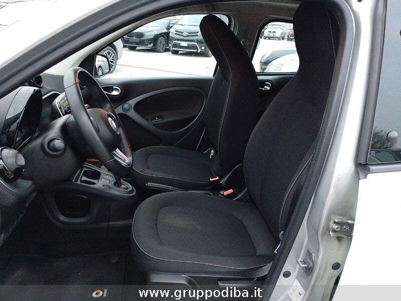 smart forfour Smart II 2015 Benzina 1.0 Urban (sport edition1) 71cv twinamic