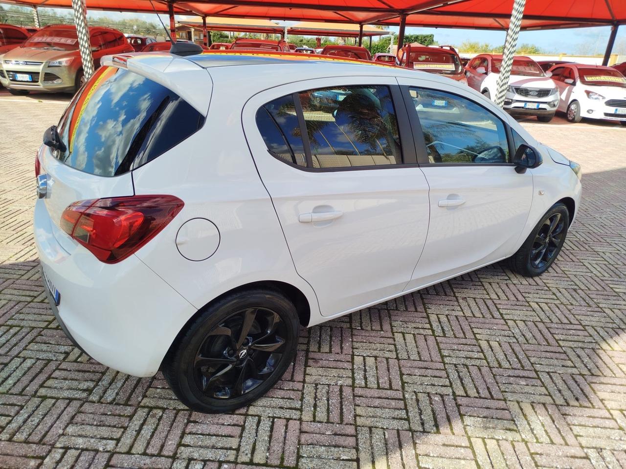 Opel Corsa 1.4 90CV GPL Tech 5 porte Innovation