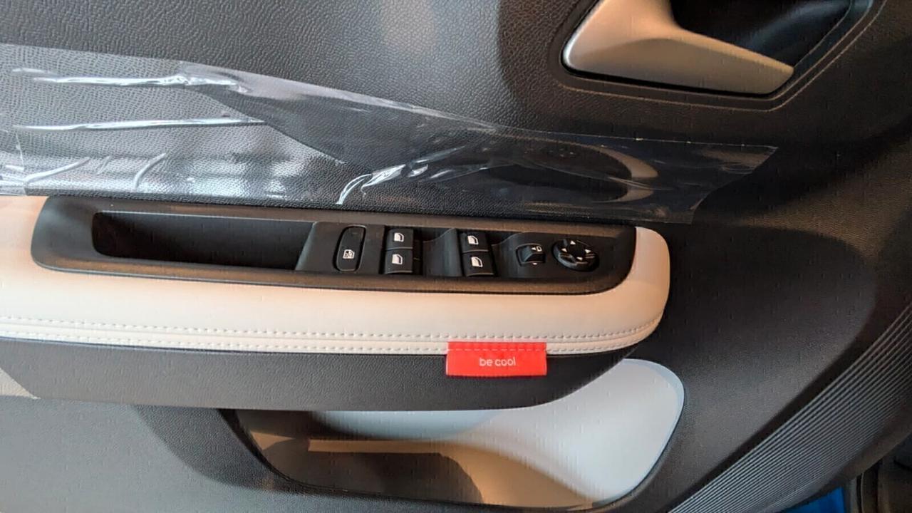 Citroen C3 Turbo 100 MAX km 0