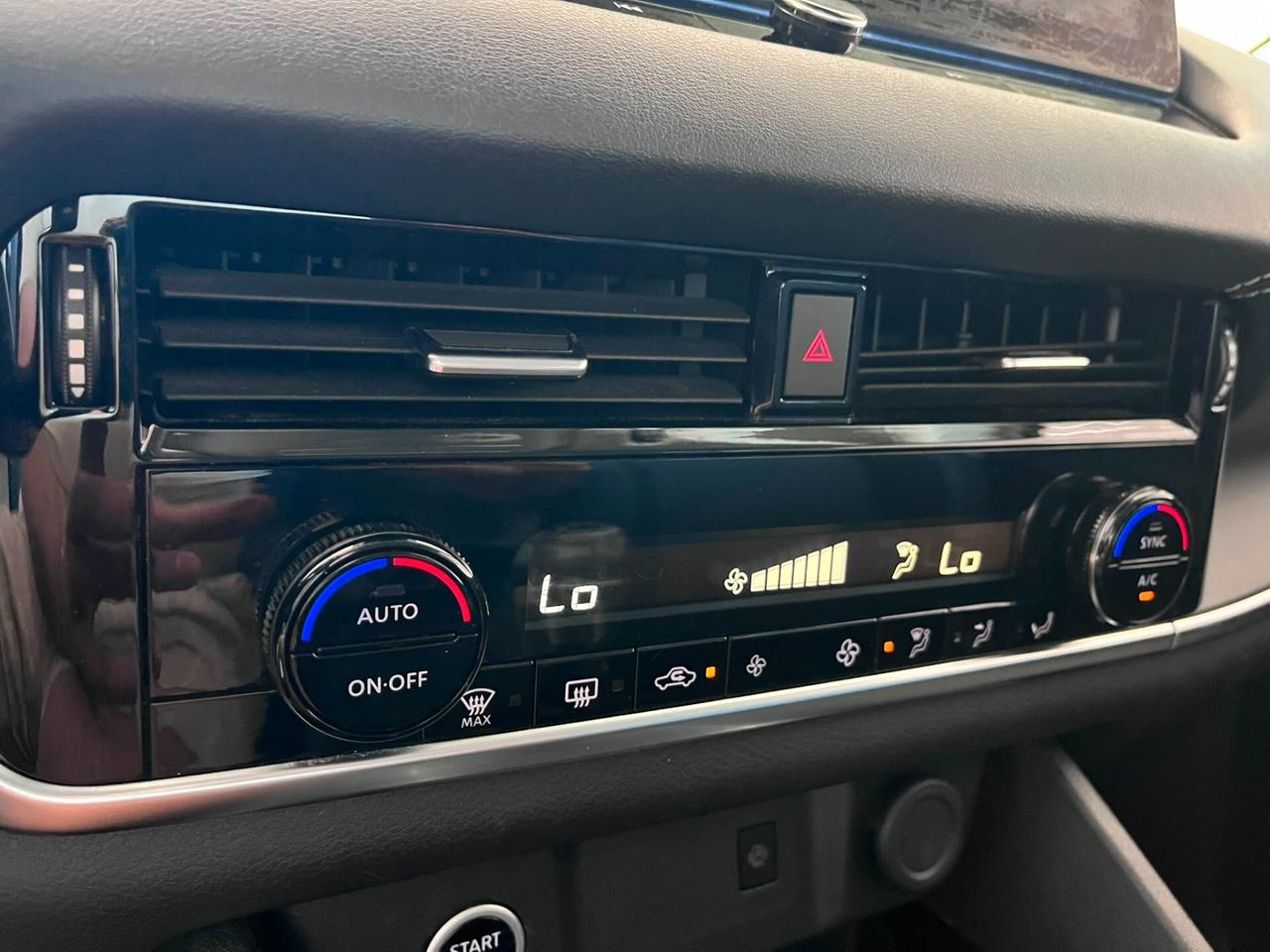 Nissan Qashqai MHEV 140 CV Business