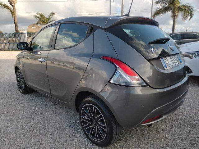 LANCIA Ypsilon 1.0 FireFly 5 porte S&S Hybrid Gold