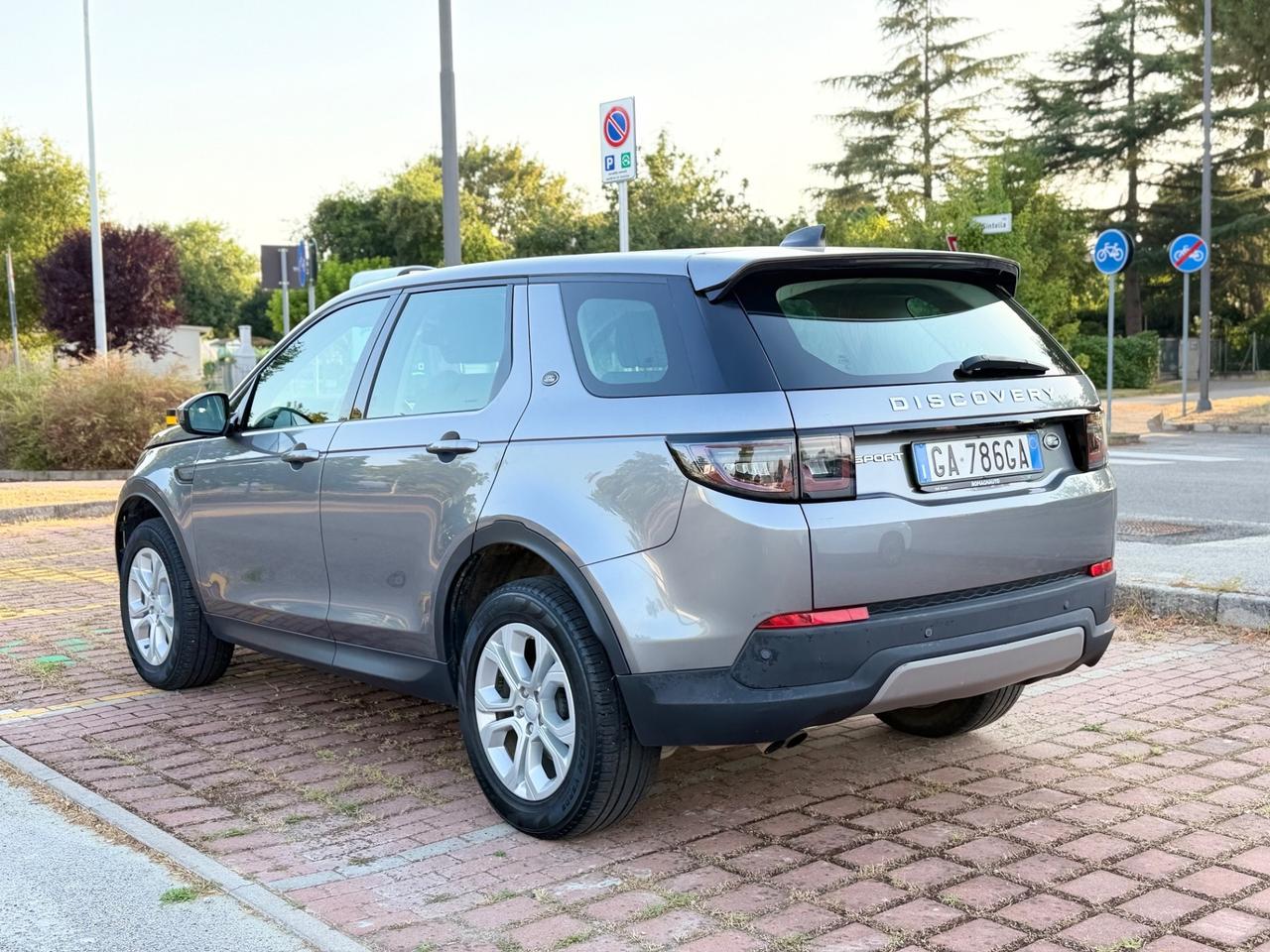 Land Rover Discovery Sport 2.0 D MHEV AWD GARANZIA 24 MESI