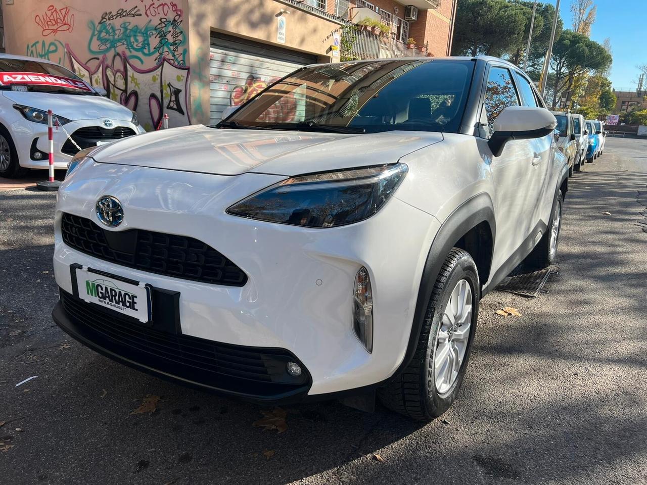 Toyota Yaris Cross 1.5 Hybrid E-CVT AWD-i Business