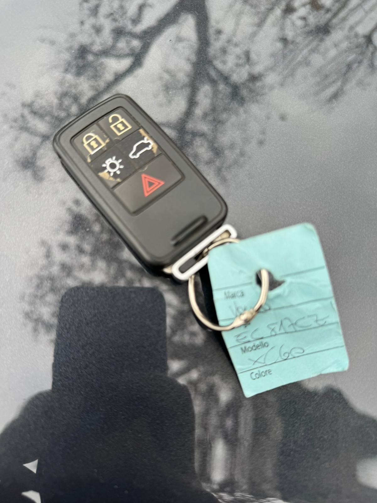 Volvo XC 60 XC60 D5 AWD Geartronic Summum