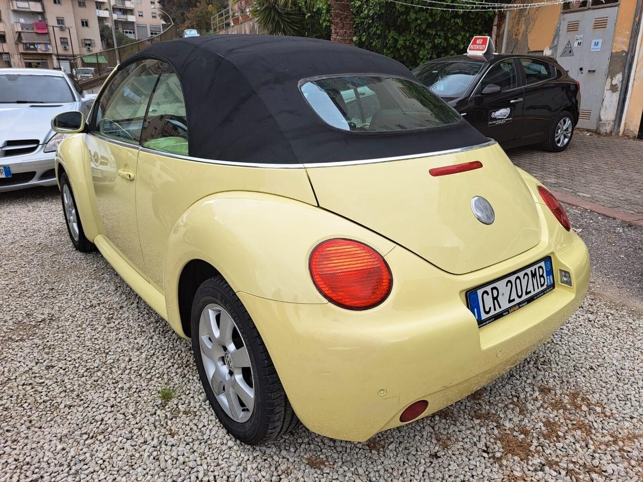 Volkswagen New Beetle 1.9 TDI 101CV Cabrio