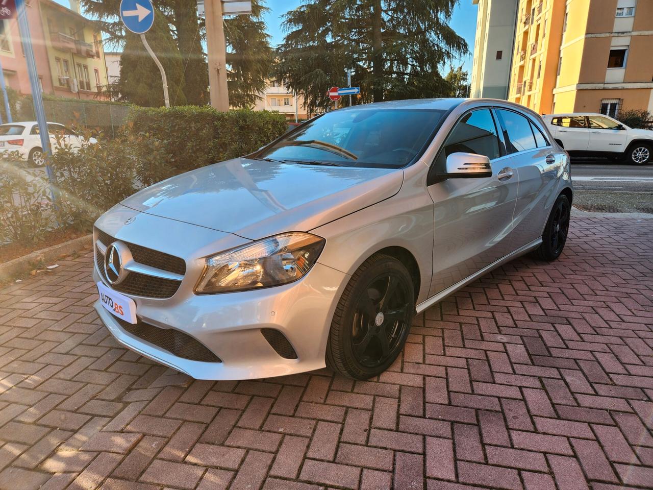 Mercedes-benz A 160 A 160 d Automatic Sport