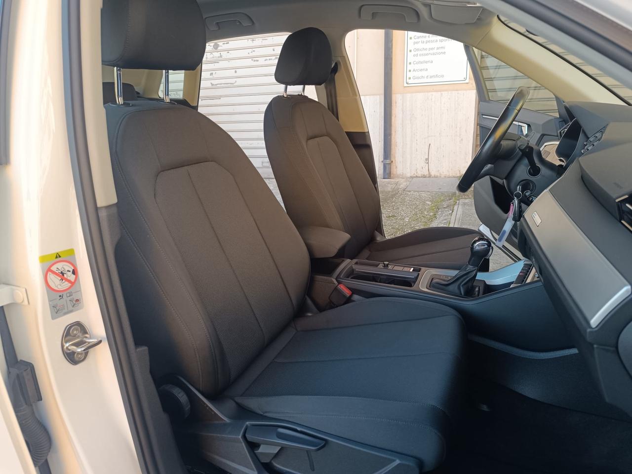 Audi Q3 35 TDI S tronic Business Advanced