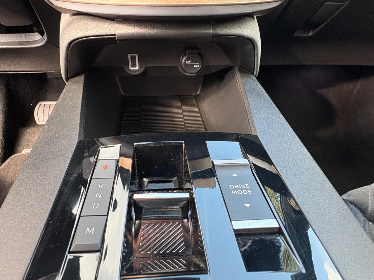 NUOVA Lancia Ypsilon Hybrid e-DCT LX AUTOMATIC