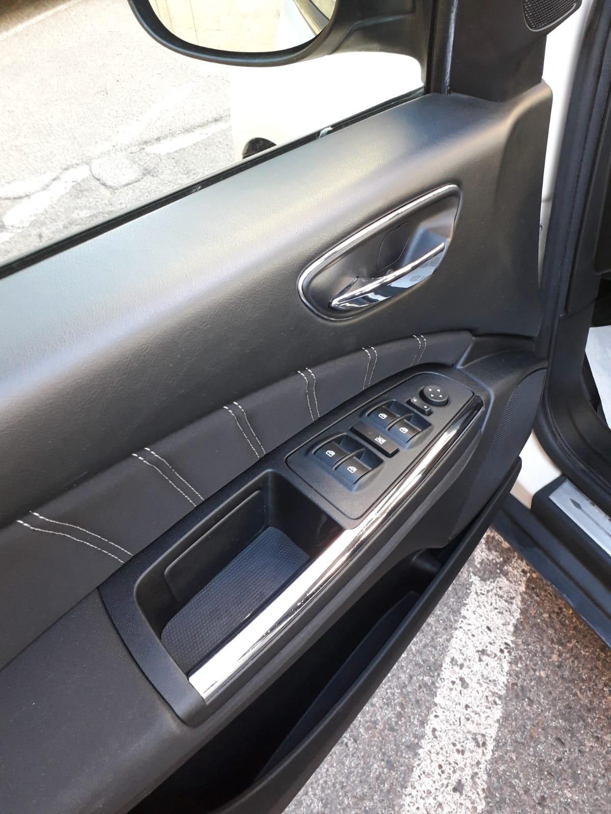 Lancia Delta 1.6 MJT DPF Argento