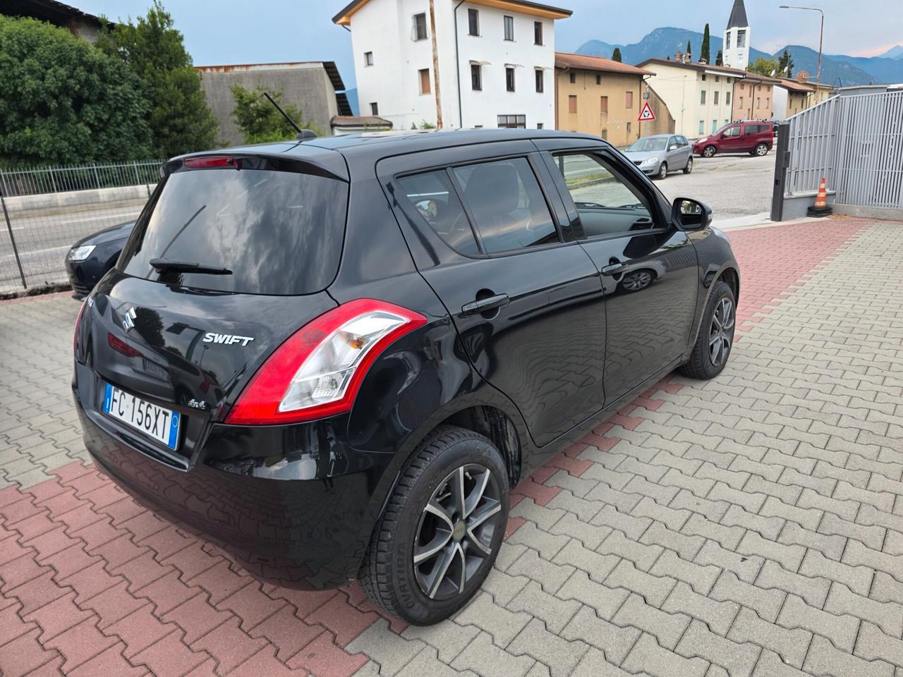 Suzuki Swift 1.2 full 4x4 perfetta e garantito 12 mesi