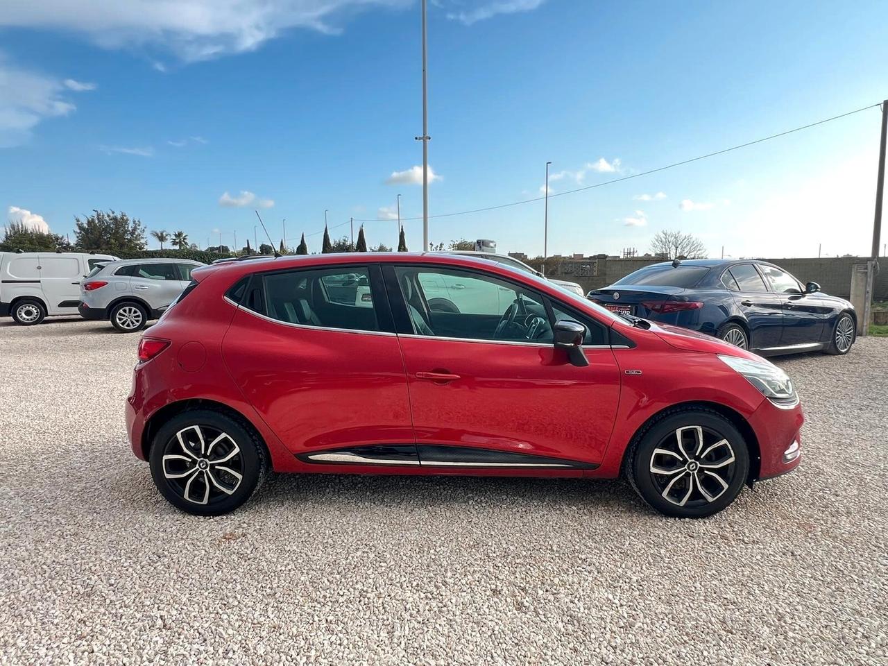 Renault Clio 1.2 75 CV 5 porte Duel2