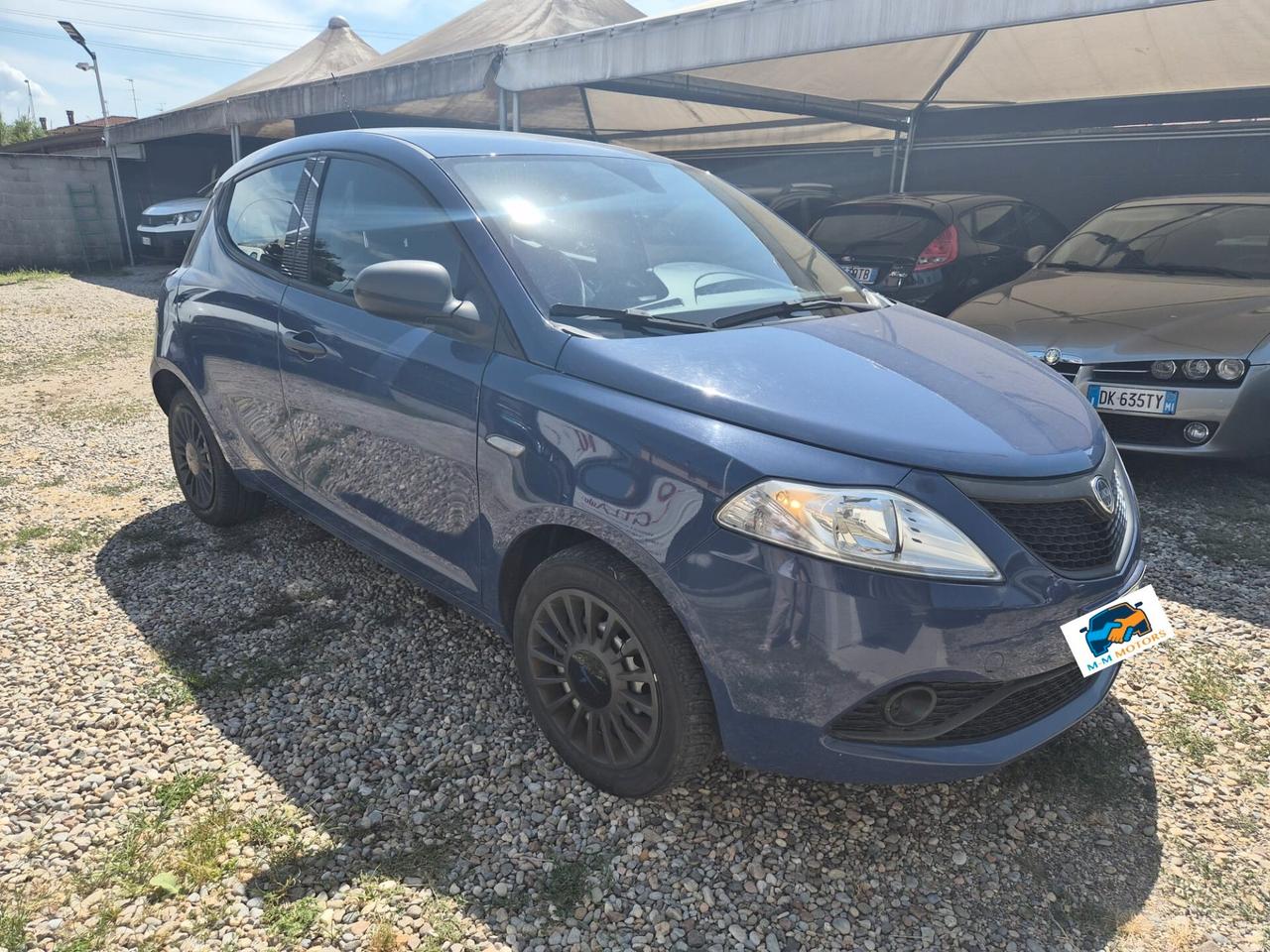 Lancia Ypsilon 1.2 69 CV 5 porte Mya