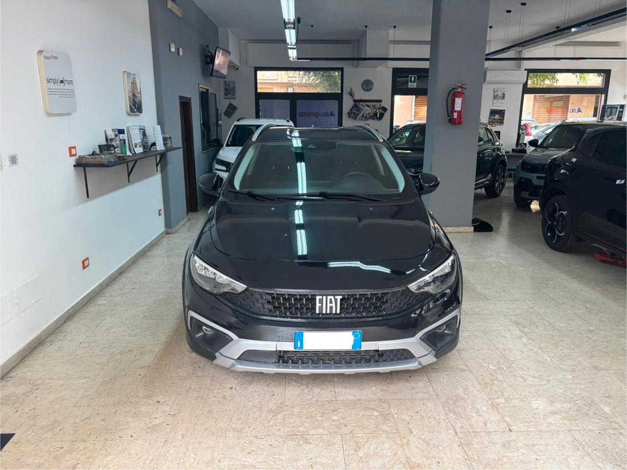 Fiat Tipo 1.6 Mjt S&S 5 porte Cross