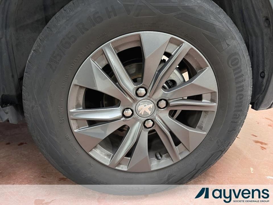 Peugeot 2008 NOLEGGIO LUNGO TERMINE