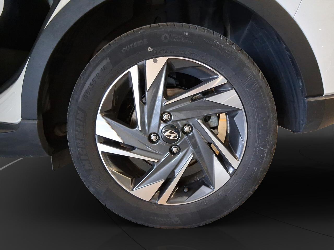 Hyundai Bayon 1.0 T-GDI Hybrid 48V iMT XLine