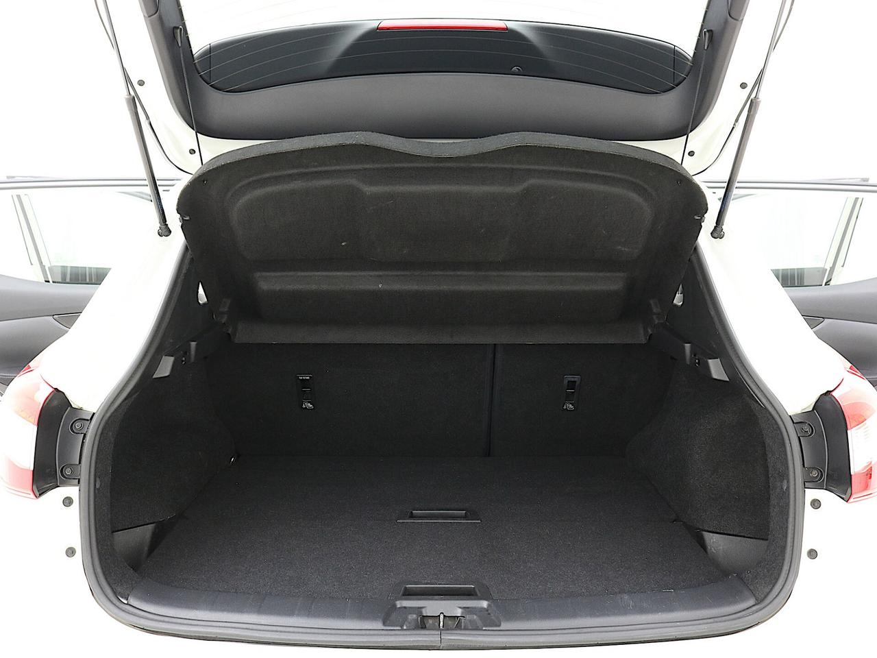 Nissan Qashqai 1.5 dCi N-Connecta-TETTO PANORAMICO