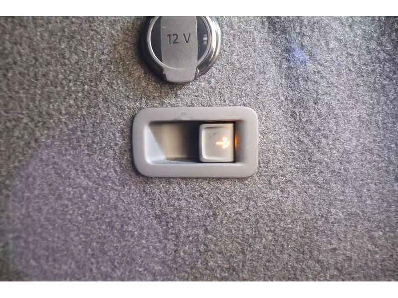 Volkswagen Golf Golf Variant 2.0 TDI 150 CV DSG SCR R-Line BLACK STYLE LED CAMERA HEAD-UP