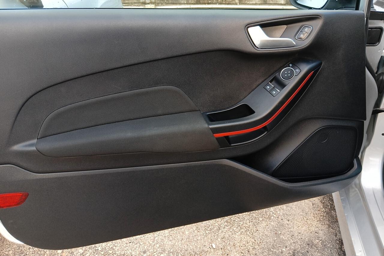 Ford Fiesta 1.5 TDCi 3 porte ST-Line