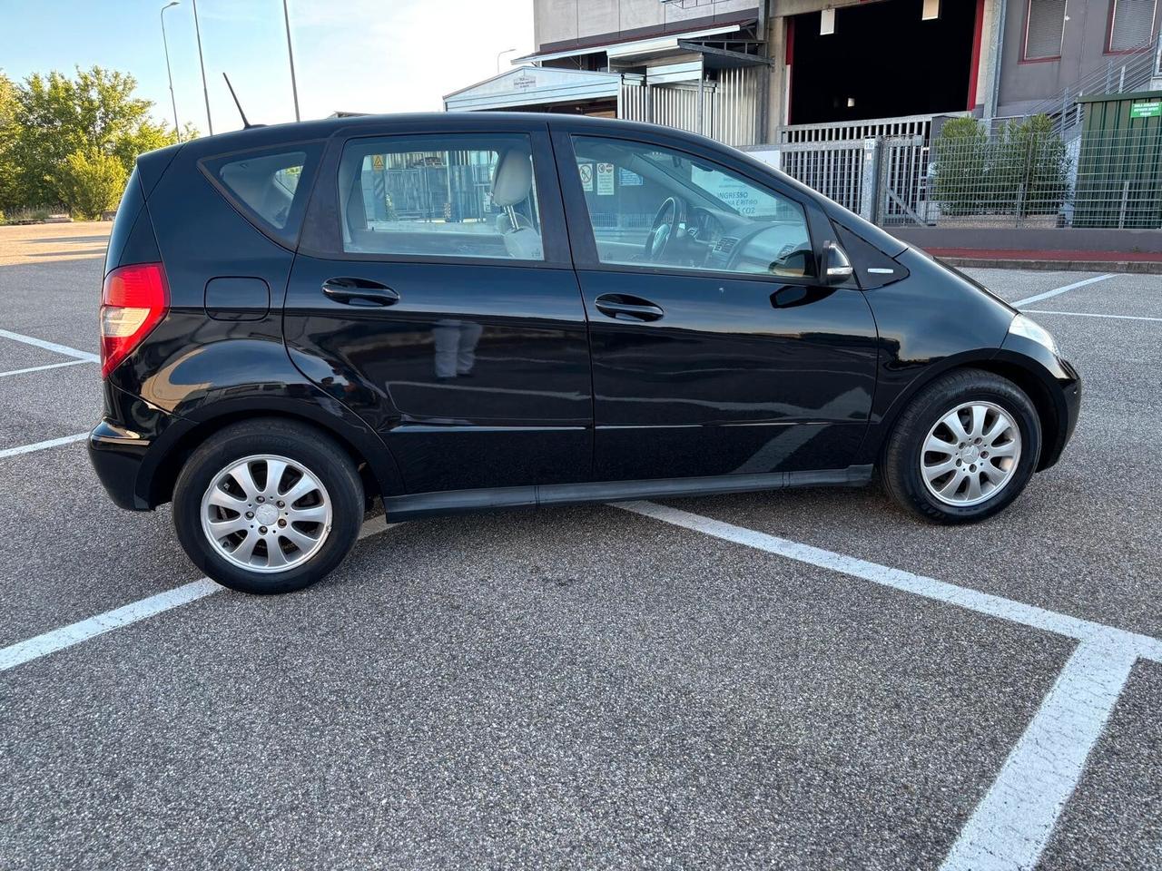 Mercedes-benz A 160 BlueEFFICIENCY Special Edition Sport UNICO PROPRIETARIO