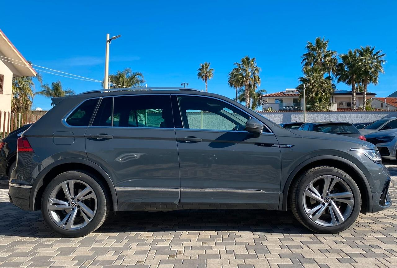 Volkswagen Tiguan R-Line 2.0 TDI 150CV DSG