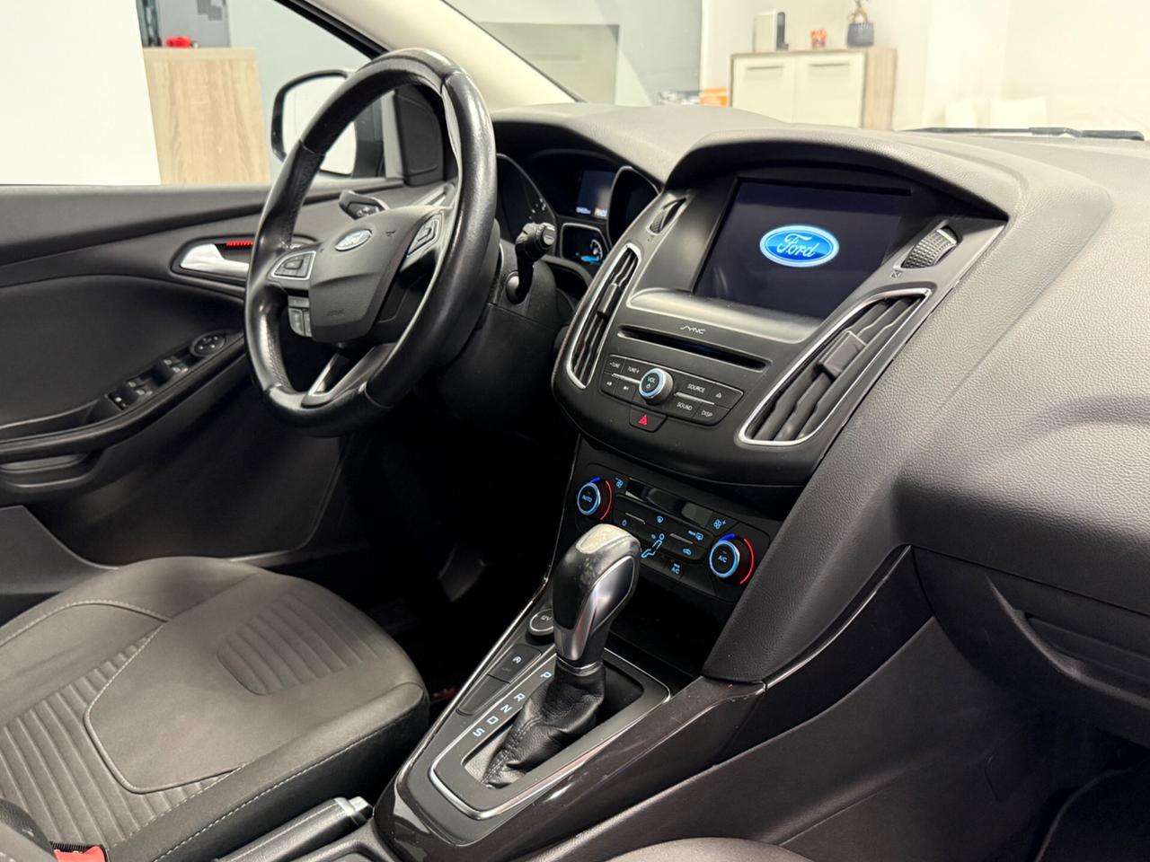 Ford Focus 1.5 TDCi 120 CV automatica NEOPATENTATI