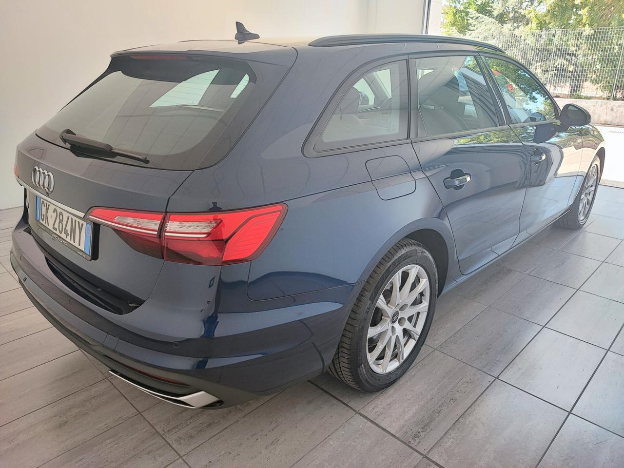 Audi A4 Avant 35 TDI/163 CV S tronic line edition