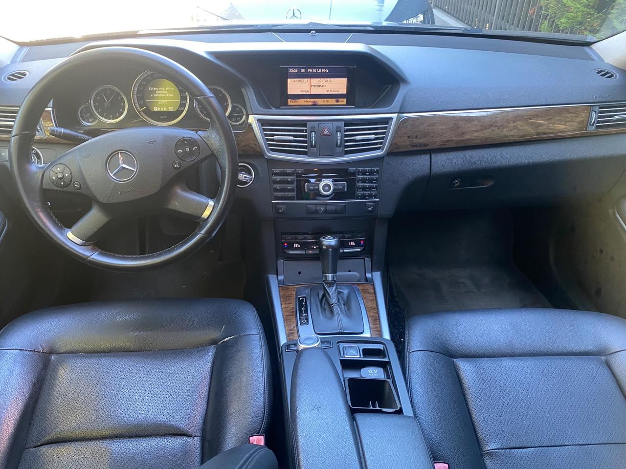 Mercedes-benz E 200 220 CDI BlueEFFICIENCY Executive
