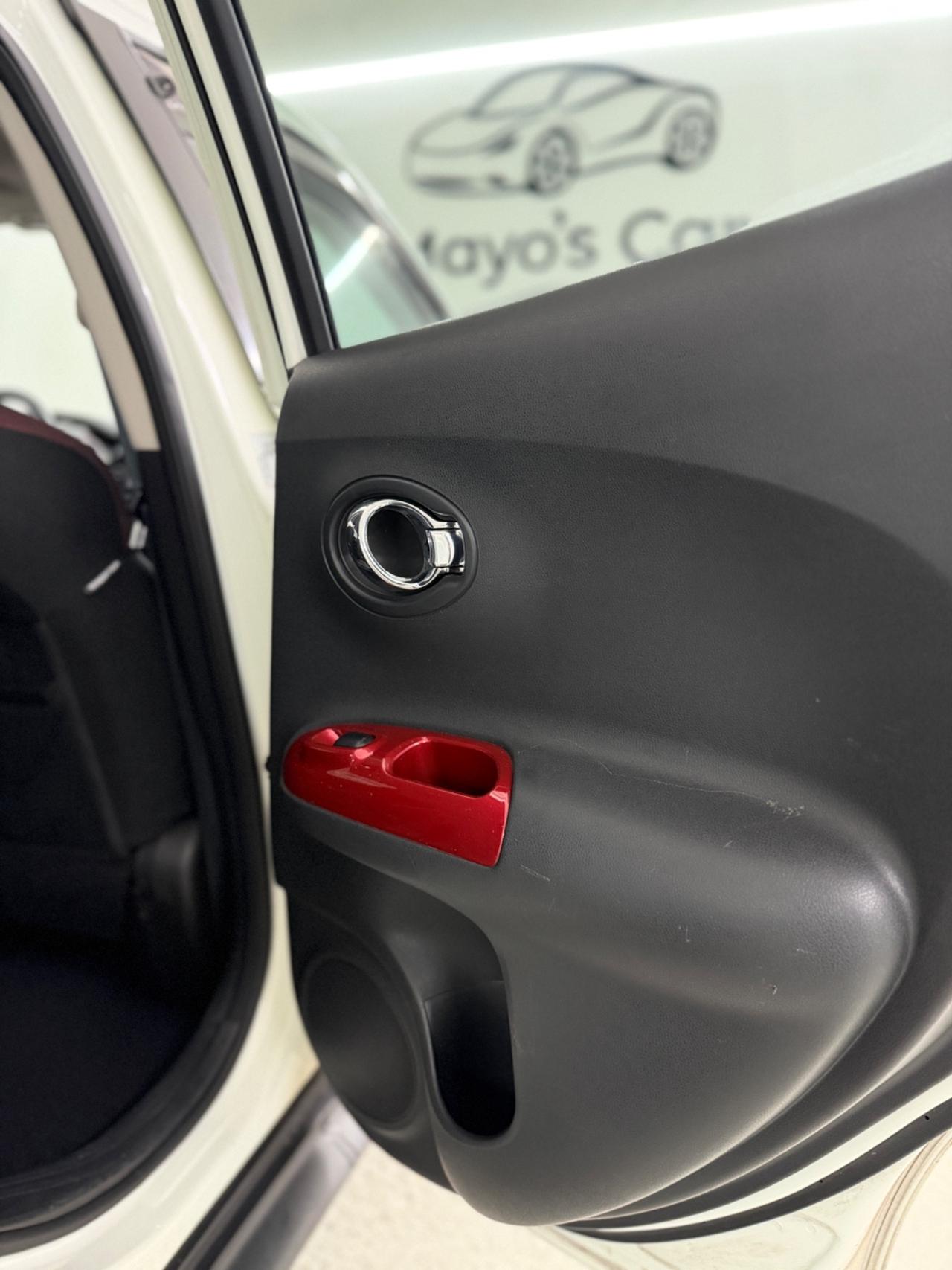 NISSAN JUKE (anno 2011)