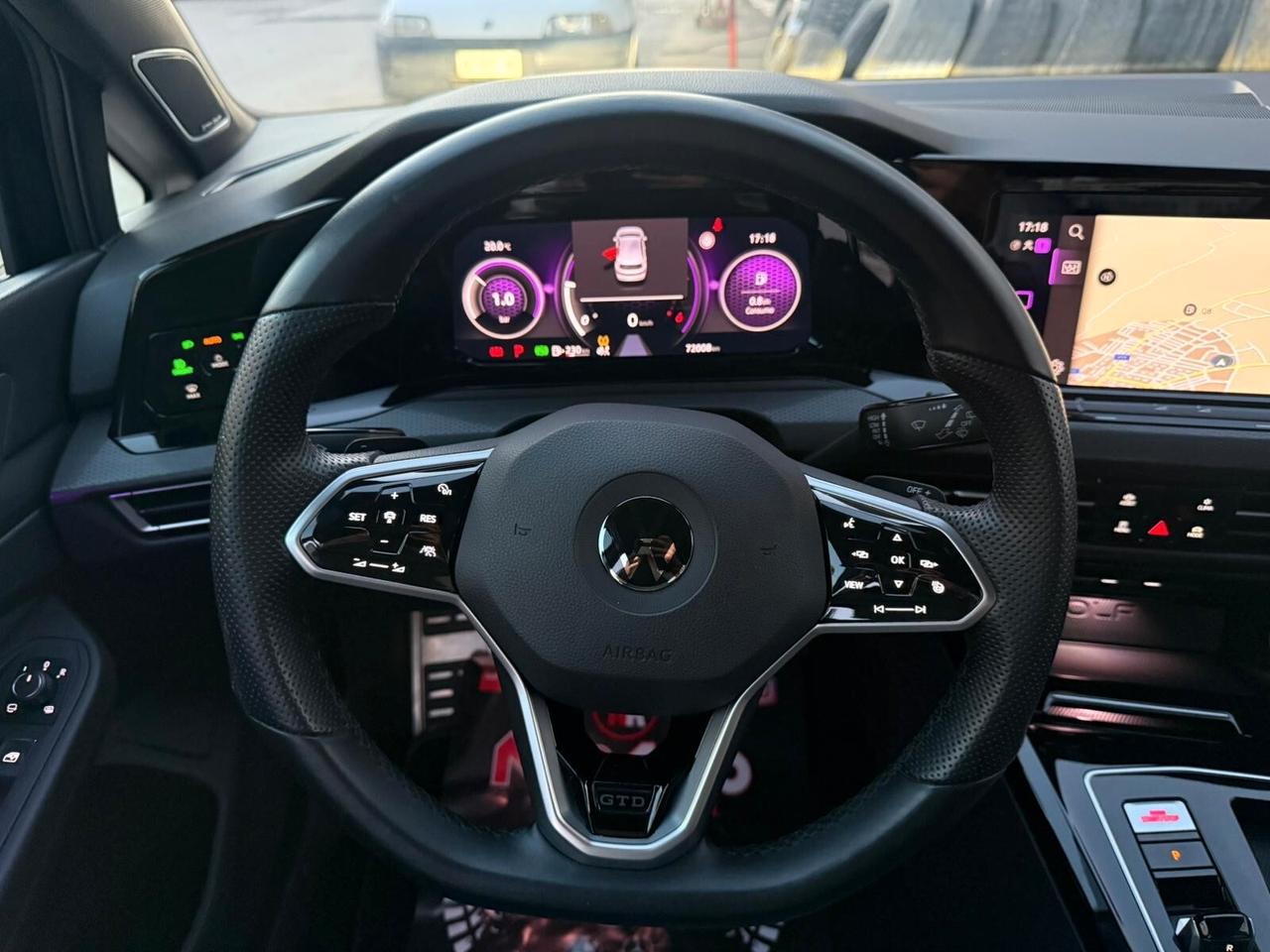 Volkswagen Golf 8 GTD 2.0 TDI 200cv DSG