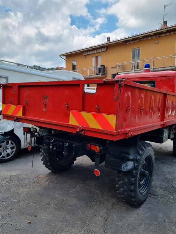 Mercedes Unimog 404 1.U82 404 Unimog 2.2 6 cil. 4x4 Mezzo da lavoro ASI/CRS