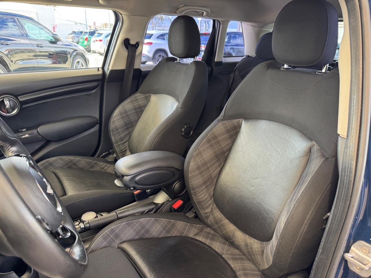 MINI 1.5 COOPER D 5p. AUT. HYPE - MY17