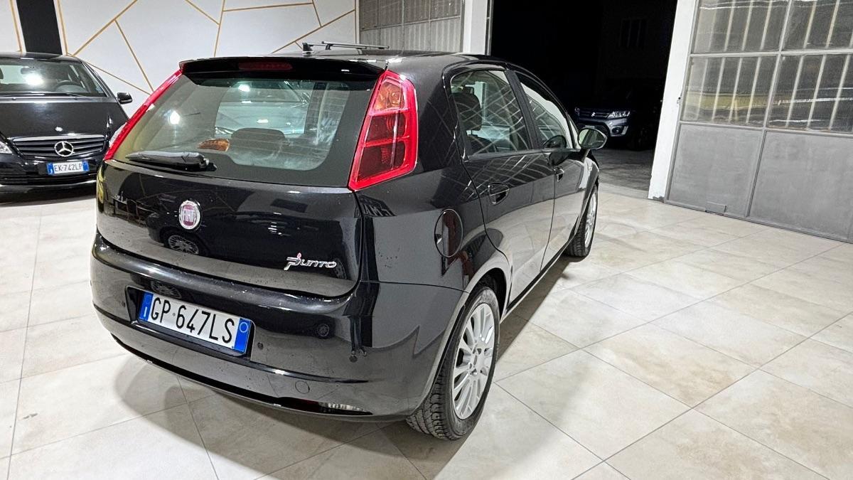 FIAT - Grande Punto - 1.4 5 porte Actual GPL
