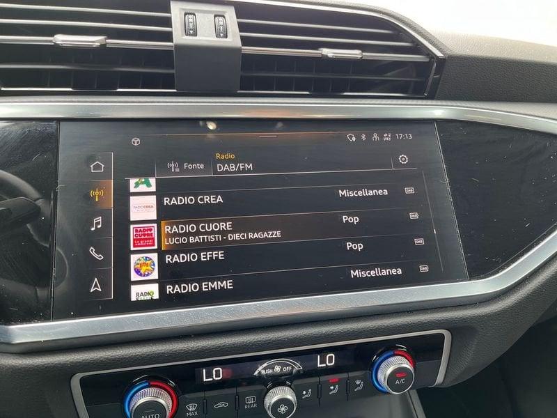 Audi Q3 35 1.5 tfsi Business Advanced s-tronic