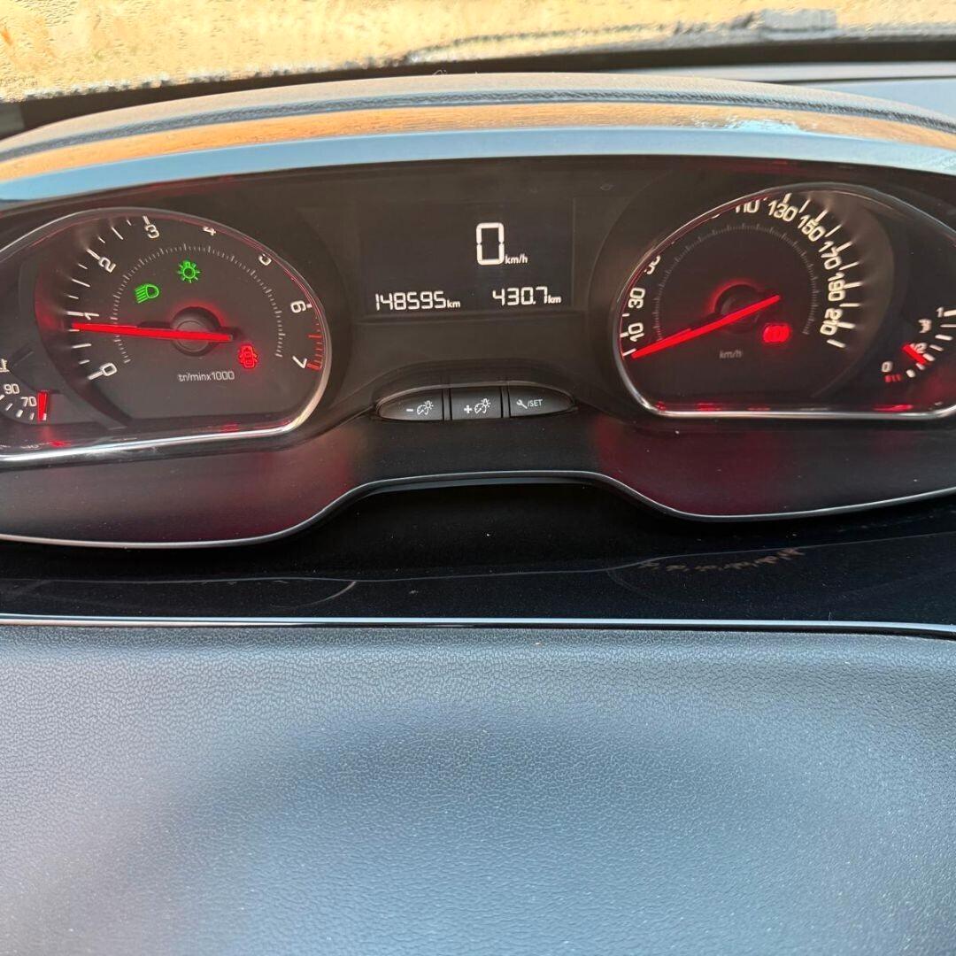 Peugeot 208 1.2 VTi 82 CV 5 porte Active