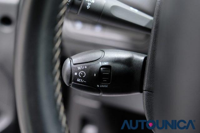 PEUGEOT 208 BENZINA PURETECH 82CV ALLURE STOP&START 5 PORTE