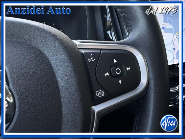 VOLVO XC60 B4 (d) AWD Geartronic Business