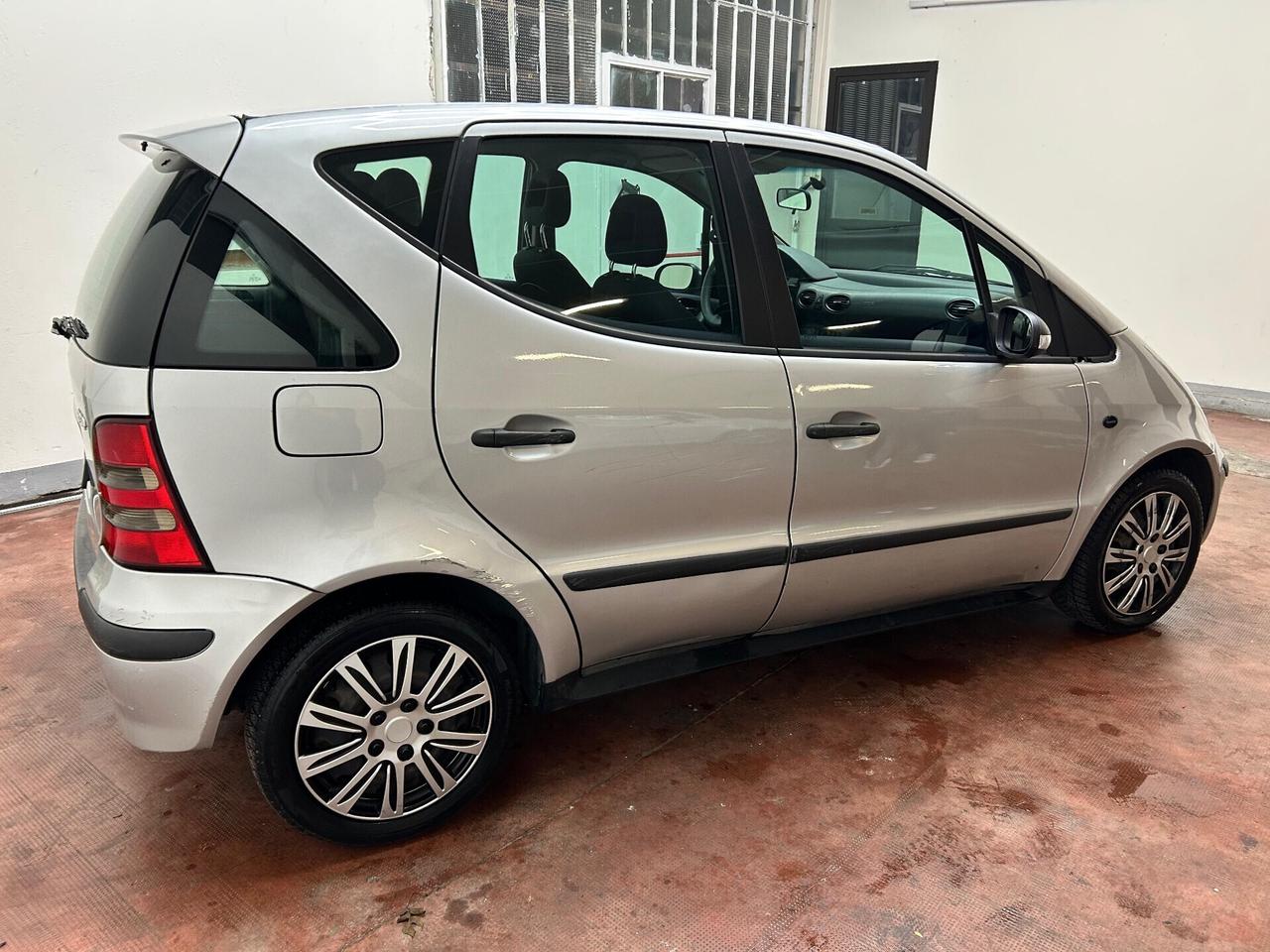 Mercedes-benz A 140 benzina