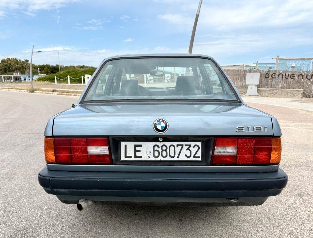 BMW 318 i