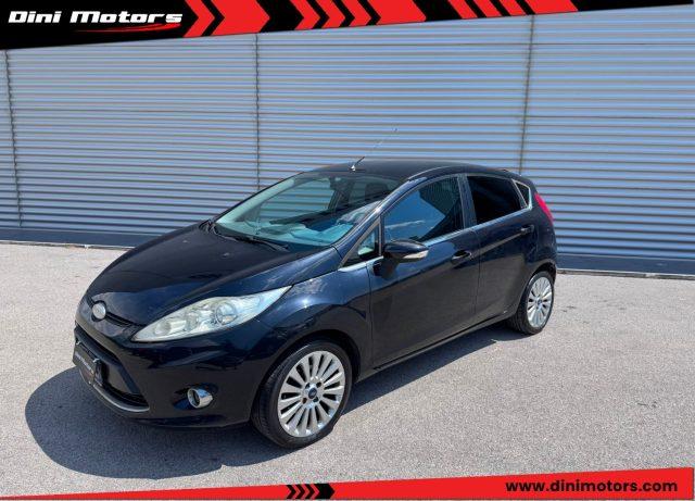 FORD Fiesta 1.6 TDCi 95 CV 5p. Titanium OK NEOPATENTATI