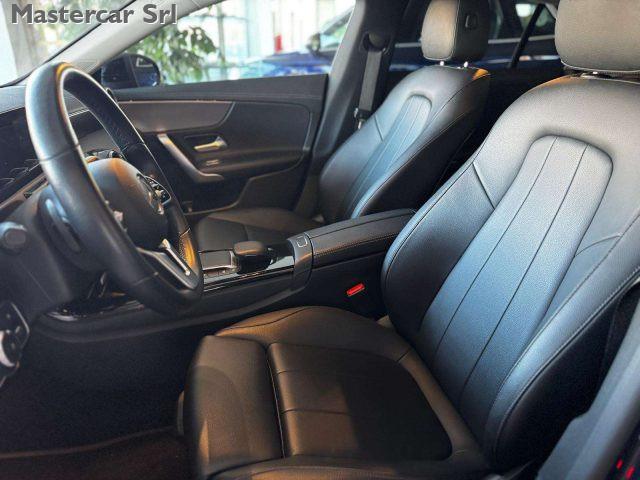 MERCEDES-BENZ CLA 200 Shooting Brake d Sport auto tg : GK808ZT