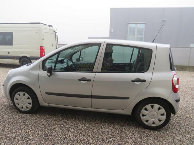 RENAULT Modus 1.2 16V Dynamique Gpl