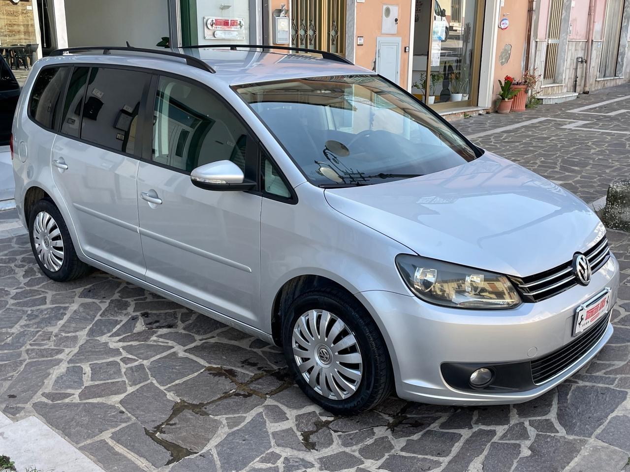 Volkswagen Touran 1.6 TDI DSG Comfortline 7 POSTI