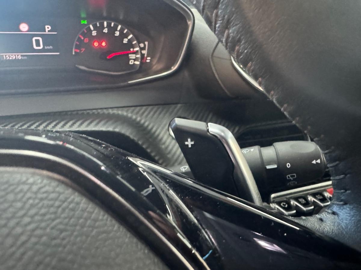 PEUGEOT 2008 BlueHDi 130 S&S EAT8 Allure UNICO PROP/ CARPLAY