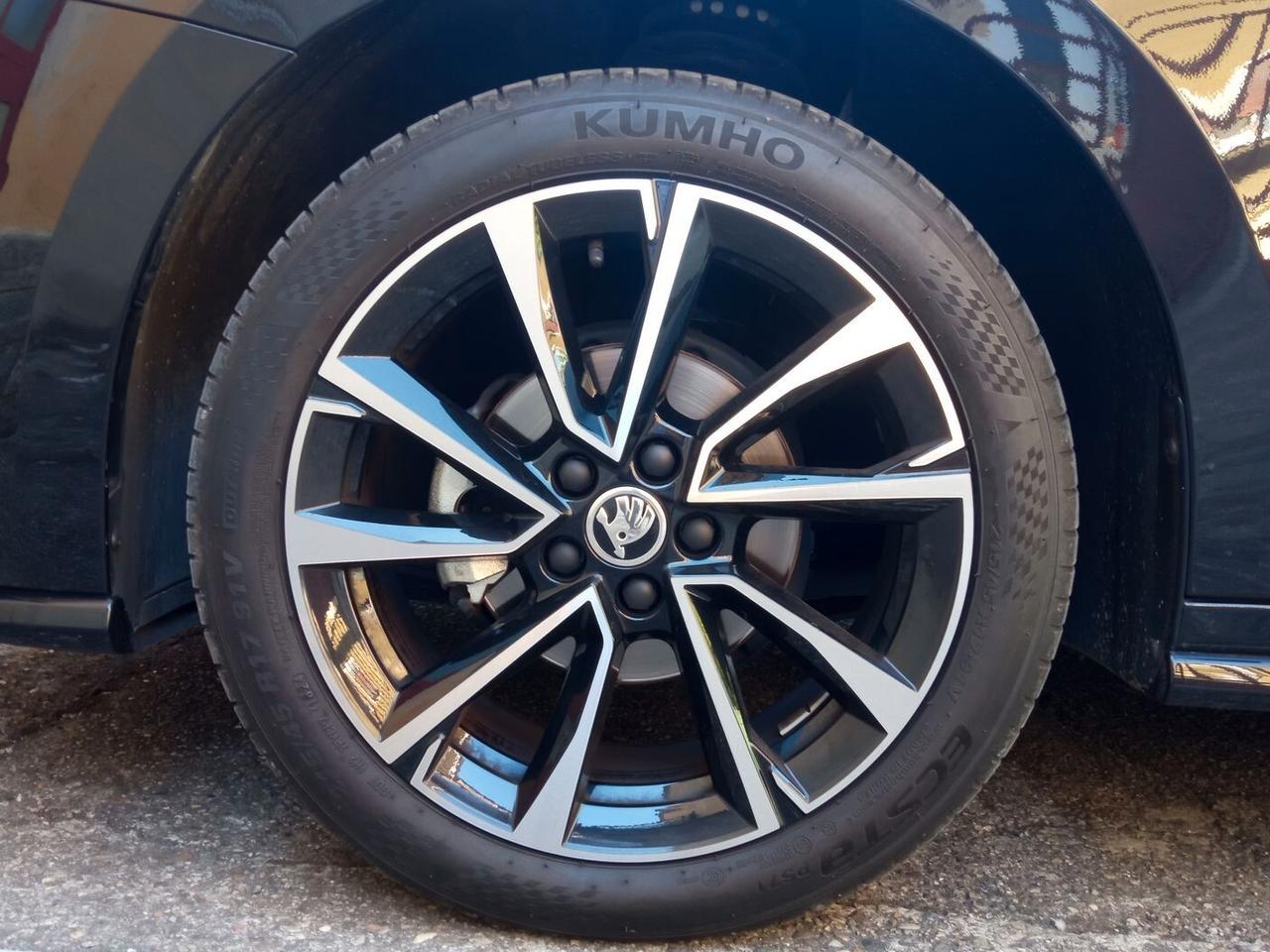 Skoda Fabia 1.0 TSI 95 CV Monte Carlo 5P