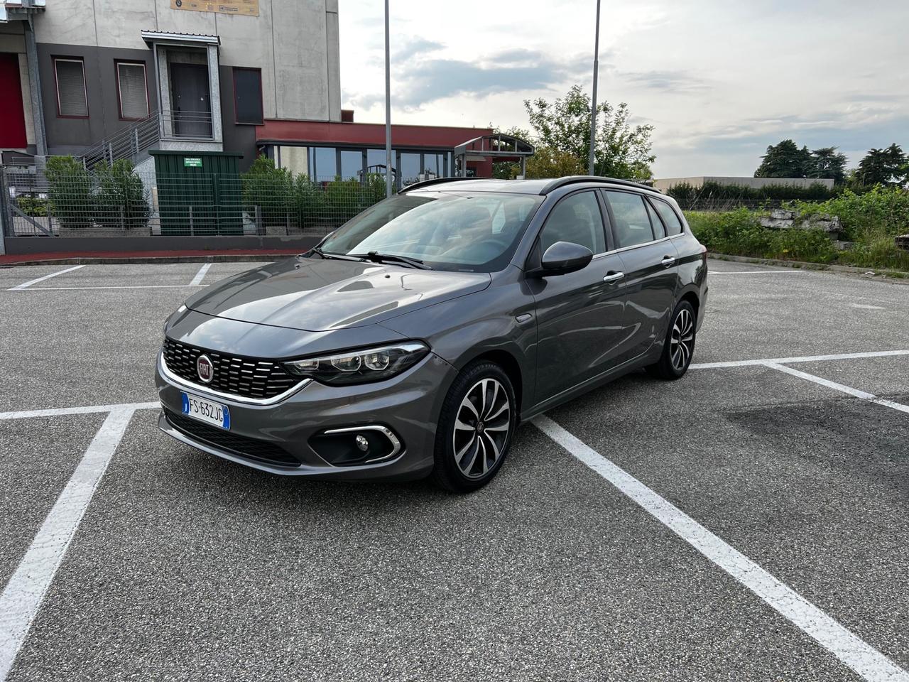 Fiat Tipo 1.4 T-Jet 120CV SW Lounge