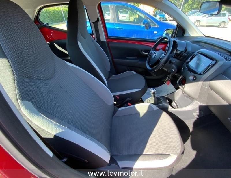 Toyota Aygo 2ª serie Connect 1.0 VVT-i 72 CV 5 porte x-fun