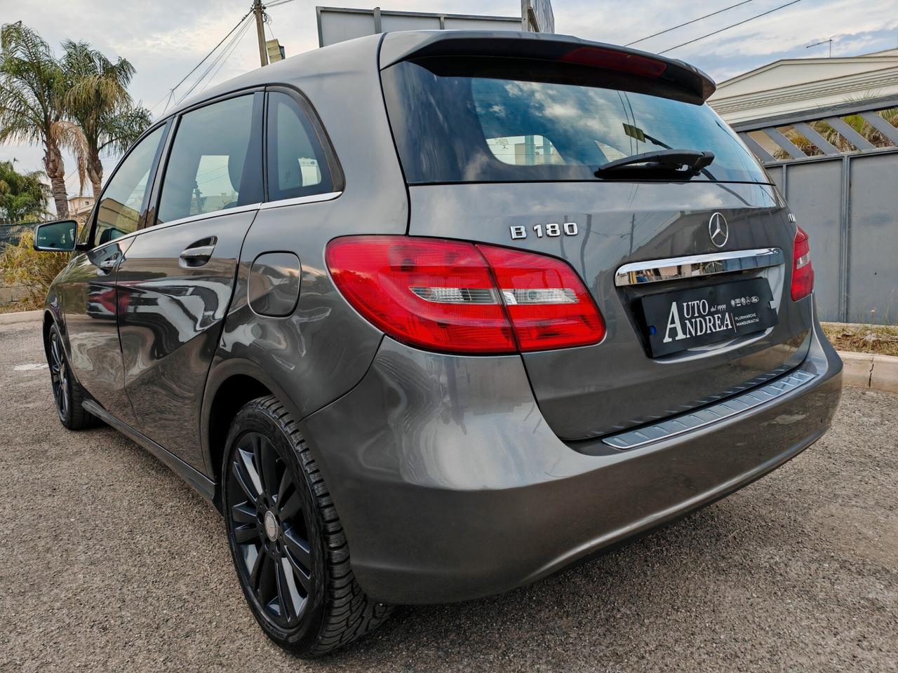 Mercedes-benz B 180CDI Executive 2013