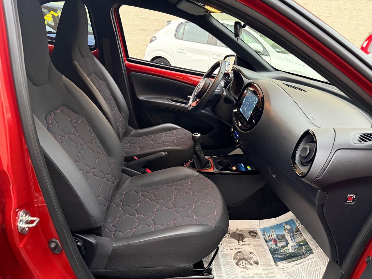 Toyota Aygo X 1.0benzina LOUNGE Km24.000 - 2022