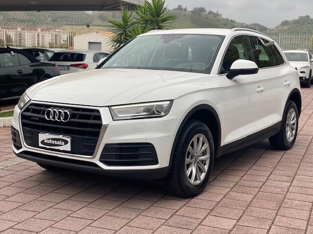 Audi Q5 35 TDI quattro S tronic Design