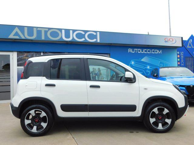 FIAT Panda Cross 1.0 FireFly S&S Hybrid 70 CV Cross Connect 7"
